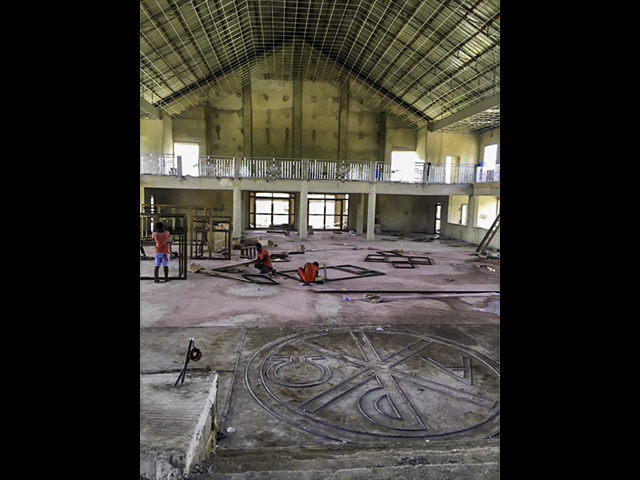 Interior showing floor medallion