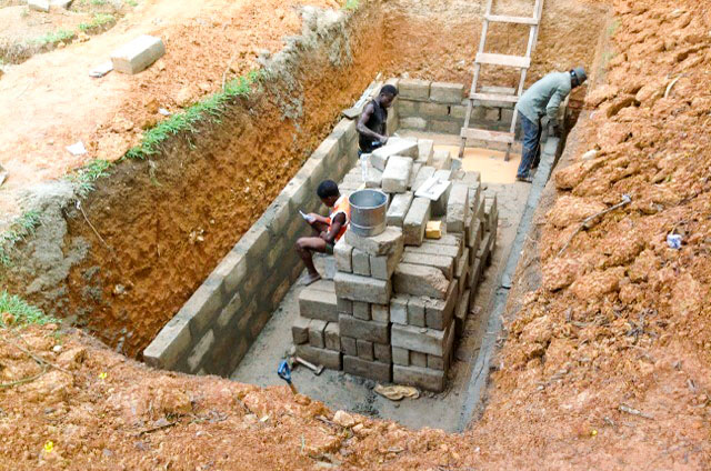 Building septic tank