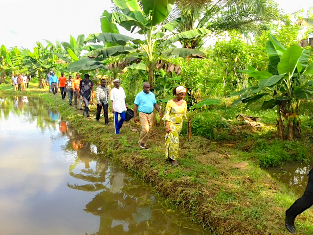 Ghana Minister of Fisheries visits the farm